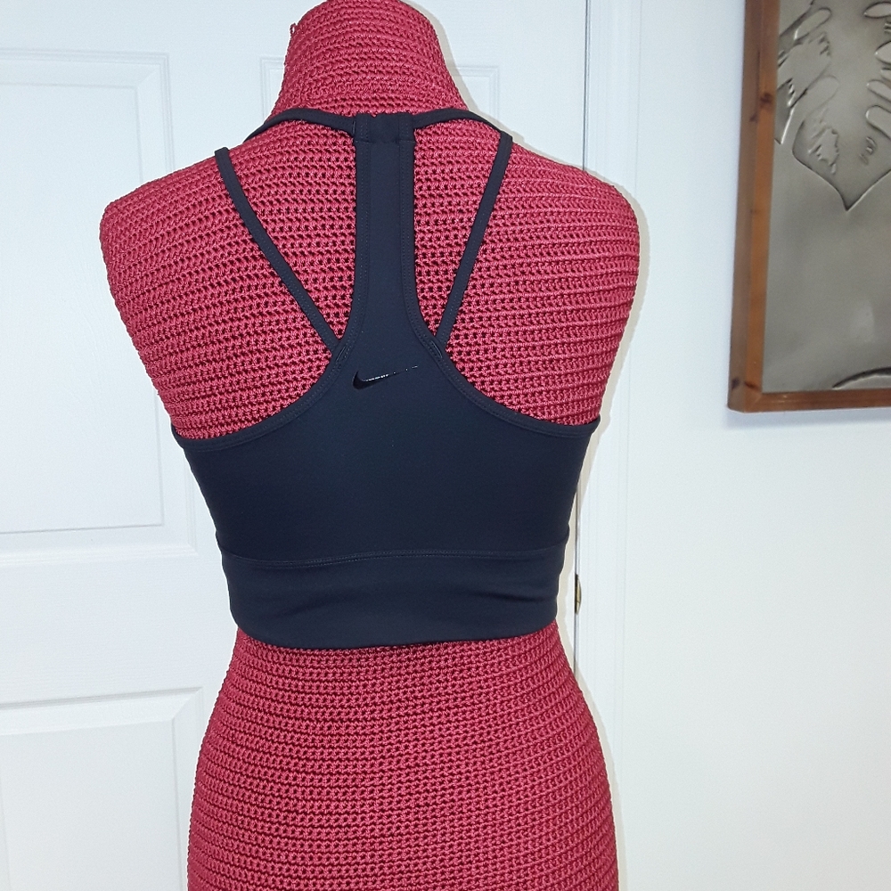 Nike sports bra Size M